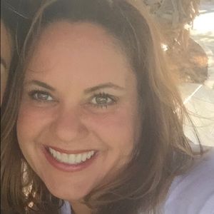 Meet your Posher, Naomi